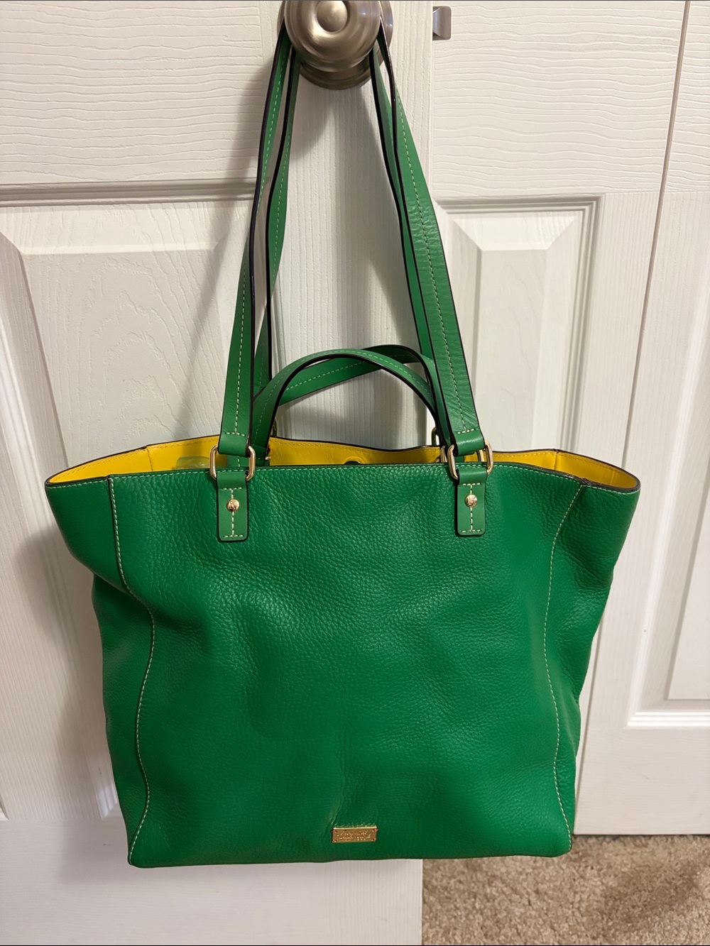 Frances Valentine Green Pebbled Leather Tote Bag with Gold-Toned Hardware - Picture 2 of 15